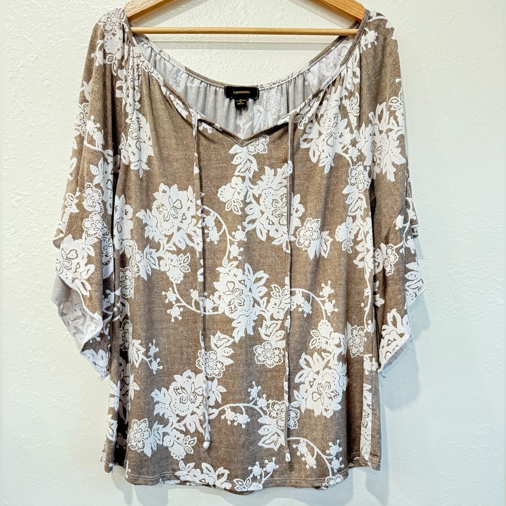 Soft Textured Floral Tie-Neck Blouse - XL